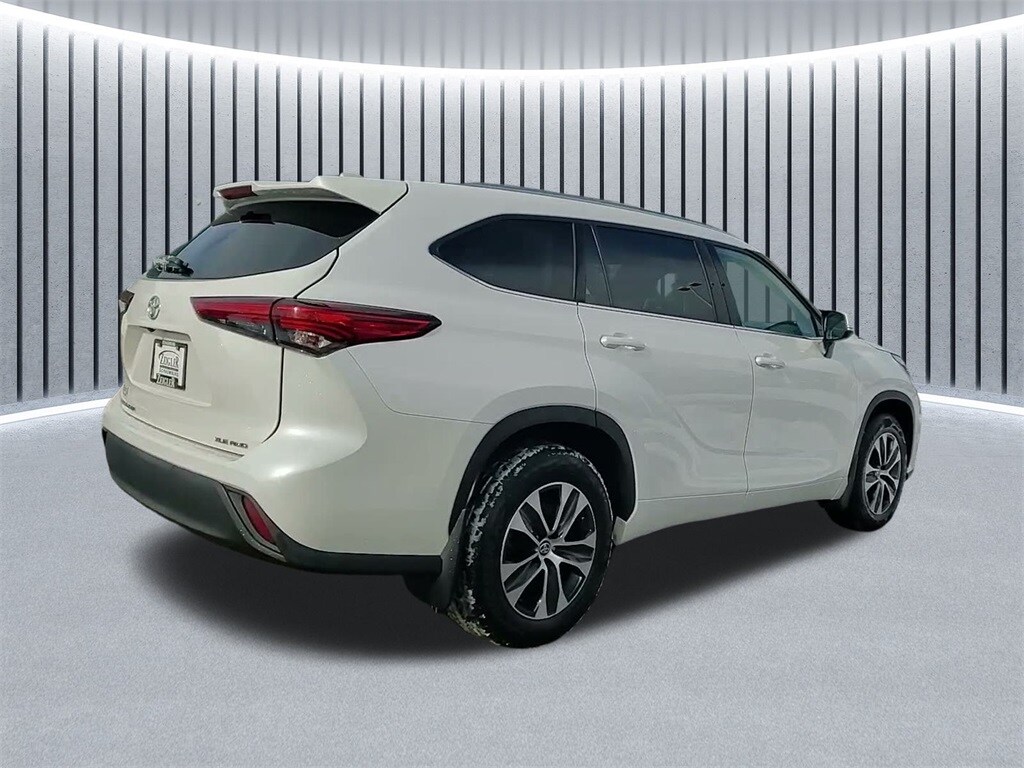 2021 TOYOTA HIGHLANDER - Image 9