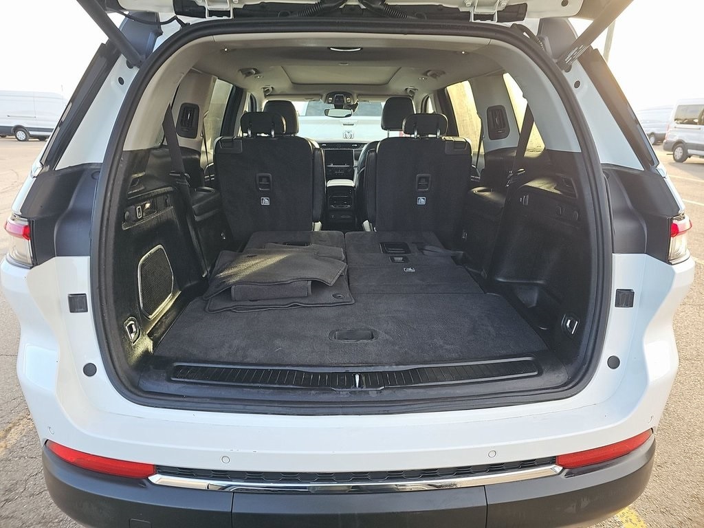 2022 JEEP GRAND CHEROKEE L - Image 10