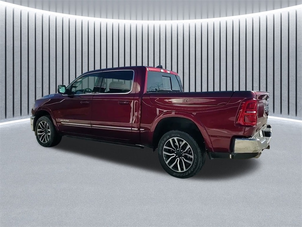 2025 RAM 1500 - Image 13