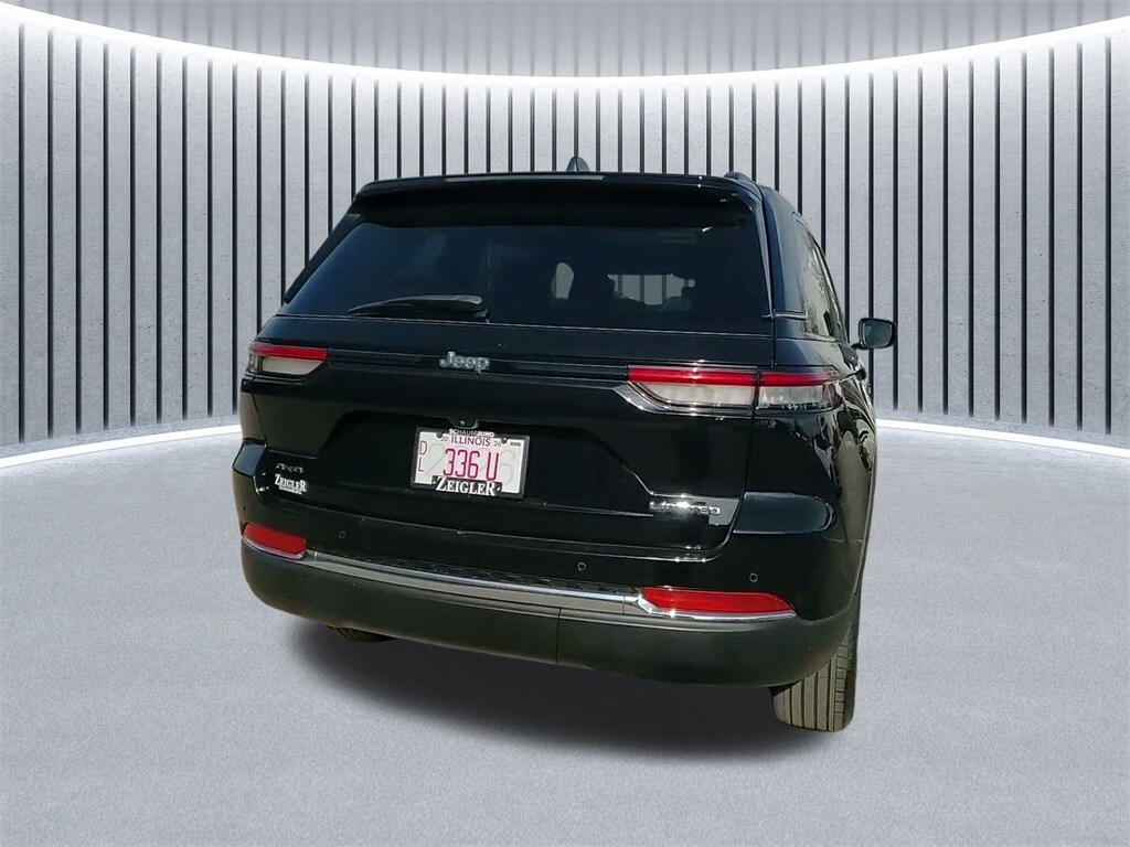 2023 JEEP GRAND CHEROKEE - Image 7