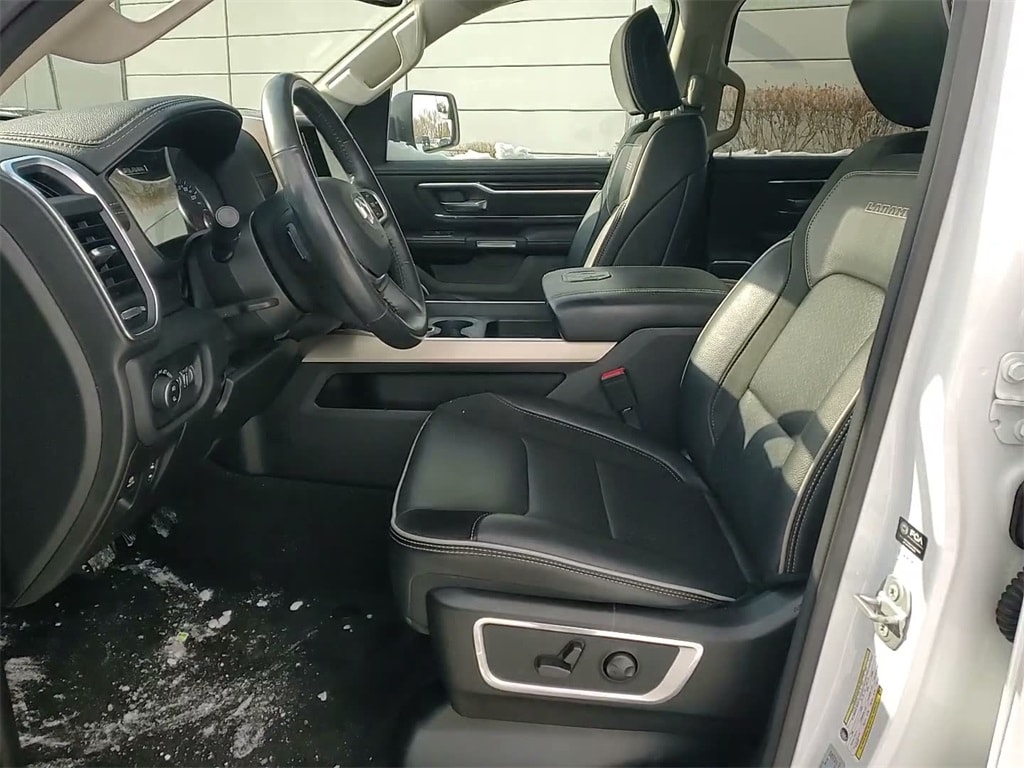 2022 RAM 1500 - Image 25