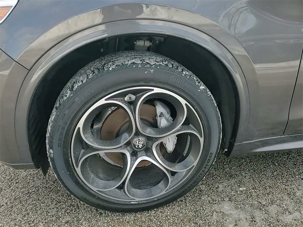 2023 ALFA ROMEO STELVIO - Image 15