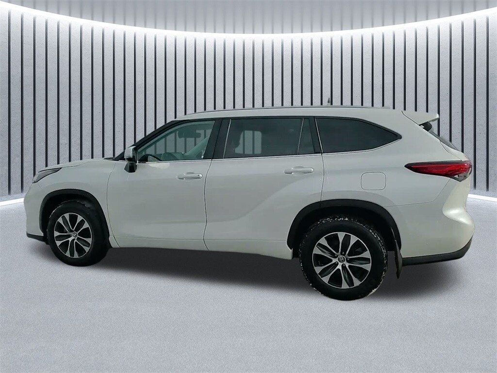 2021 TOYOTA HIGHLANDER - Image 17