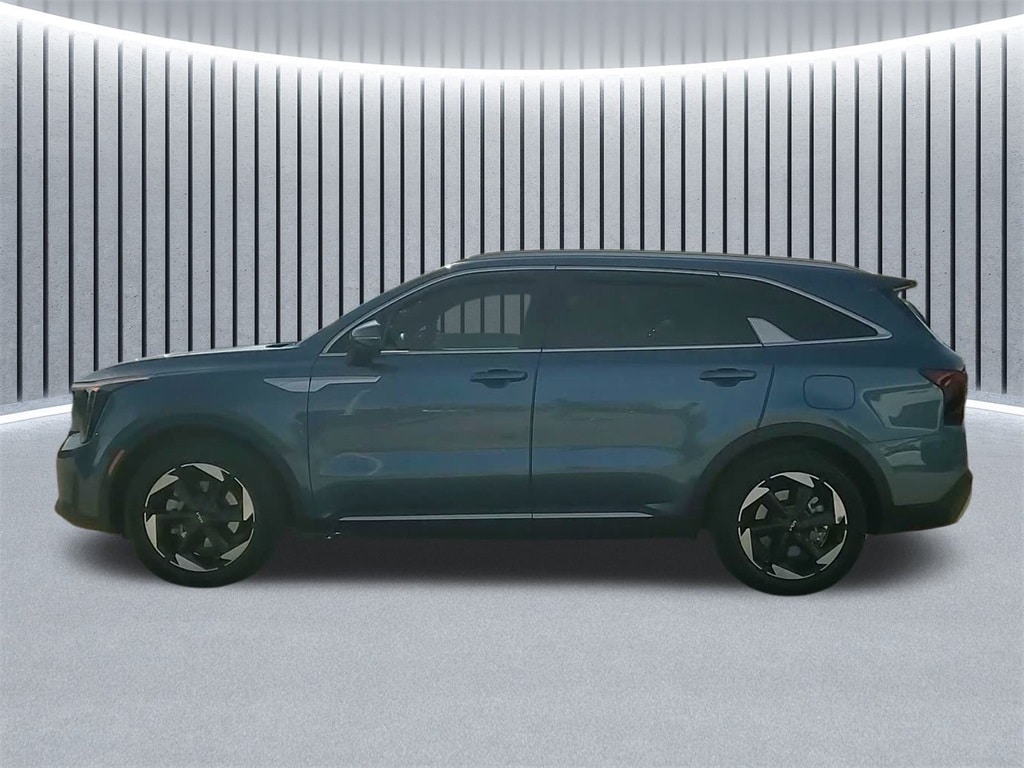 2025 KIA SORENTO - Image 15