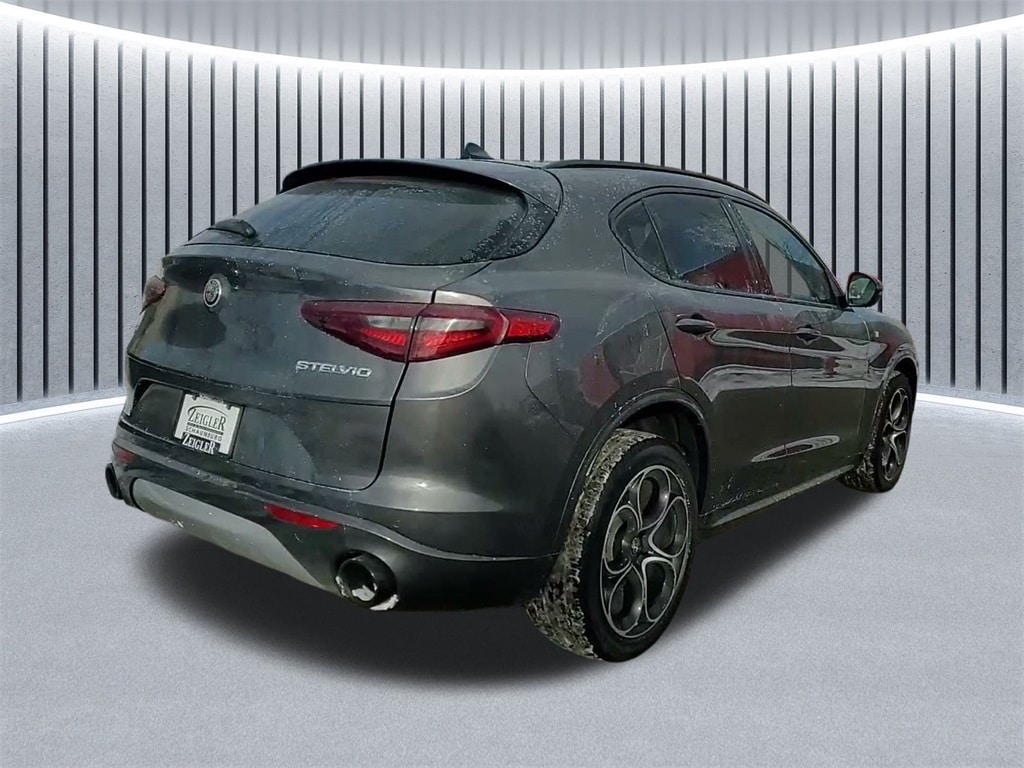 2023 ALFA ROMEO STELVIO - Image 5
