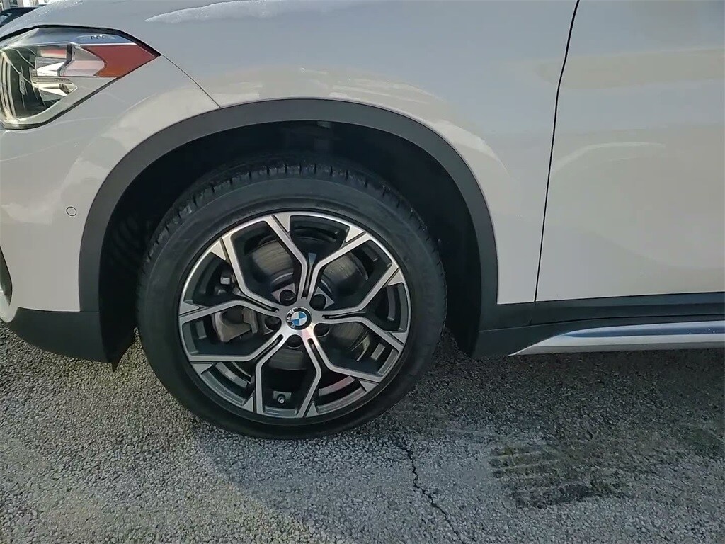 2022 BMW X1 - Image 15