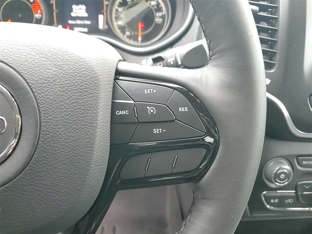 2021 JEEP CHEROKEE - Image 15