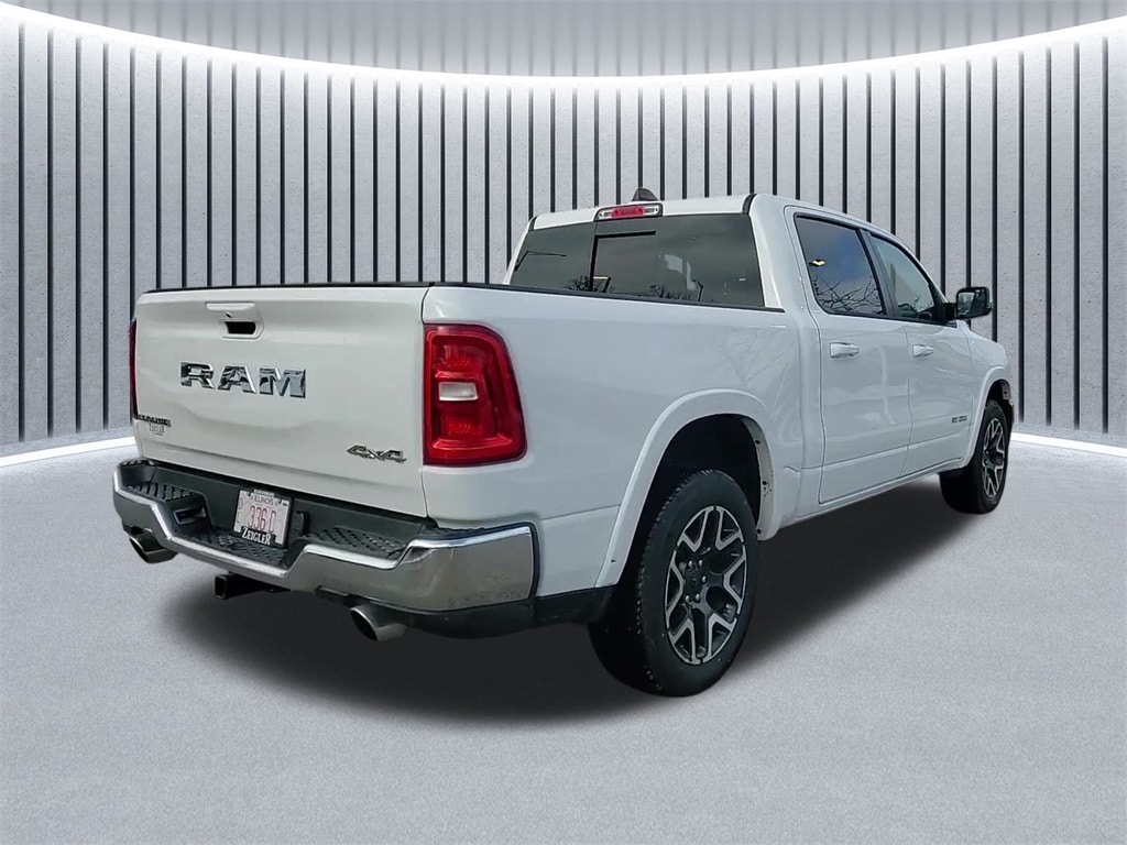 2025 RAM 1500 - Image 3