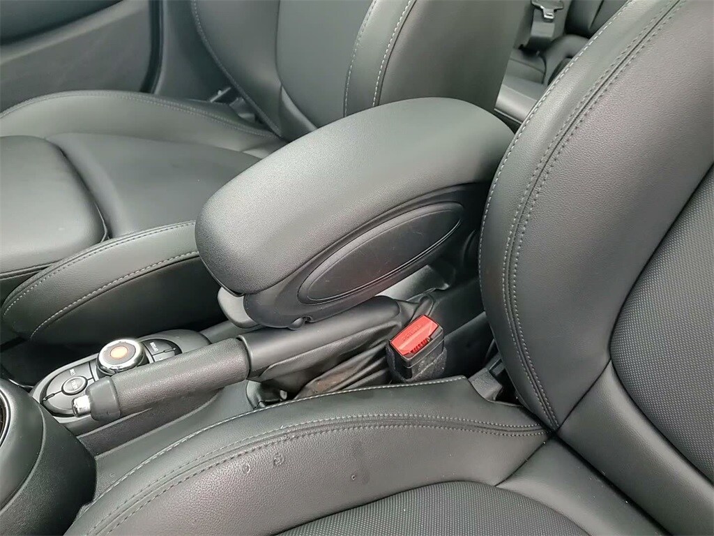 2019 MINI HARDTOP - Image 30