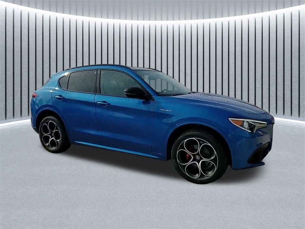 2022 ALFA ROMEO STELVIO - Image 3