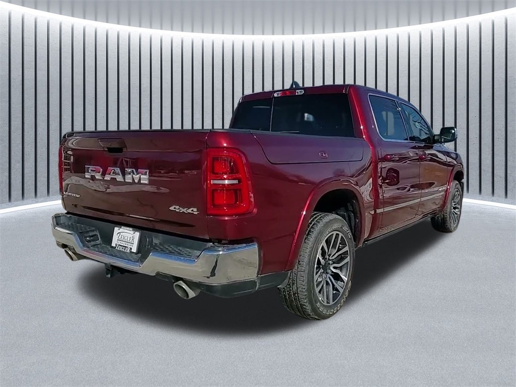 2025 RAM 1500 - Image 8