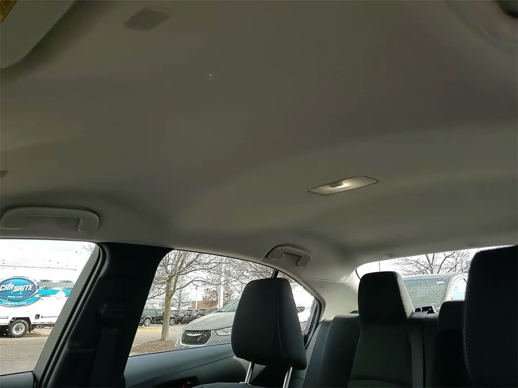 2025 TOYOTA COROLLA - Image 32