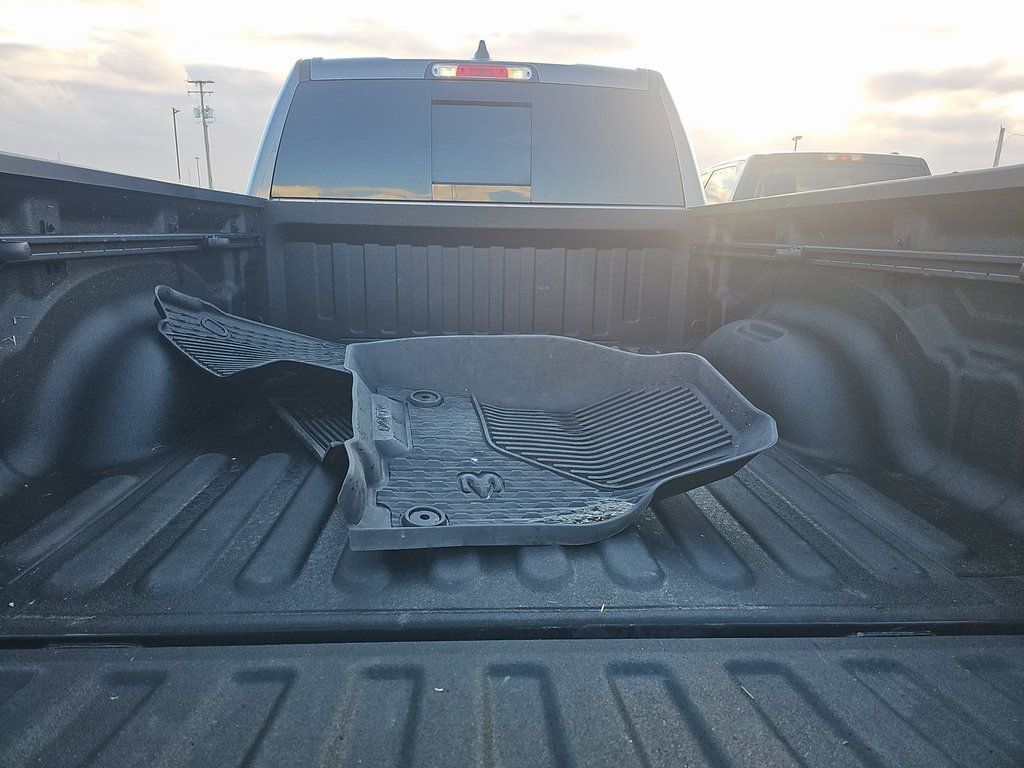 2023 RAM 1500 - Image 7