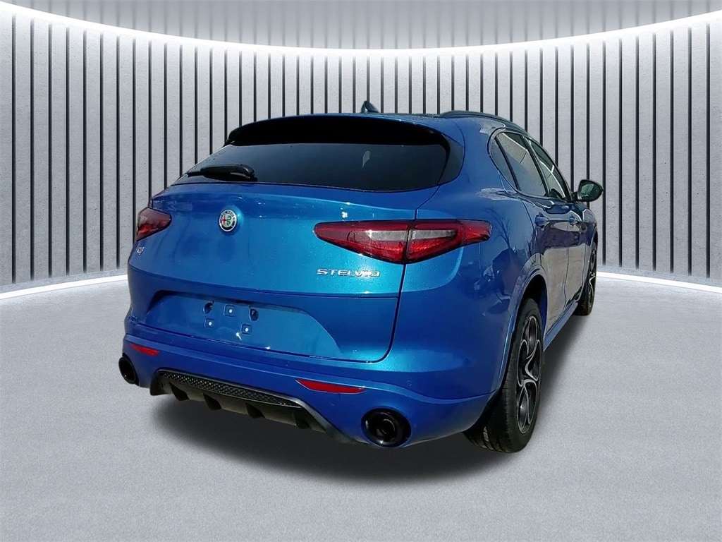 2022 ALFA ROMEO STELVIO - Image 10