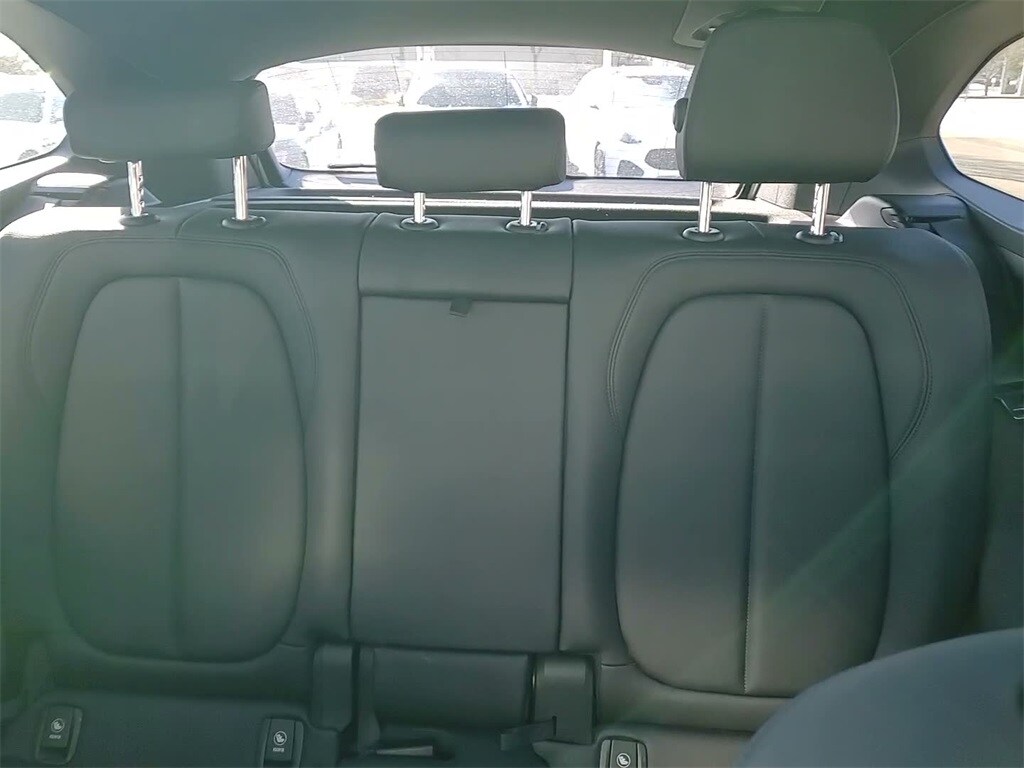 2022 BMW X1 - Image 32