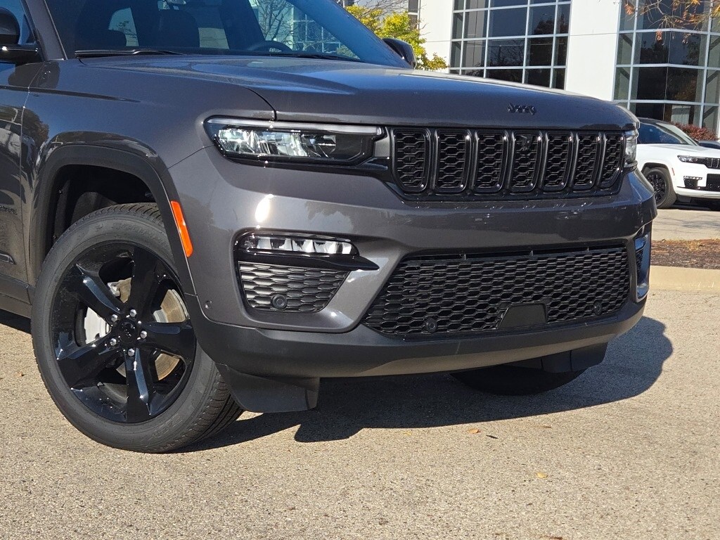 New 2025 Jeep Grand Cherokee Limited SUV