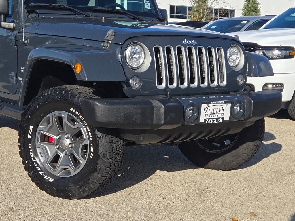 Used 2017 Jeep Wrangler JK Unlimited Sahara 4x4 SUV