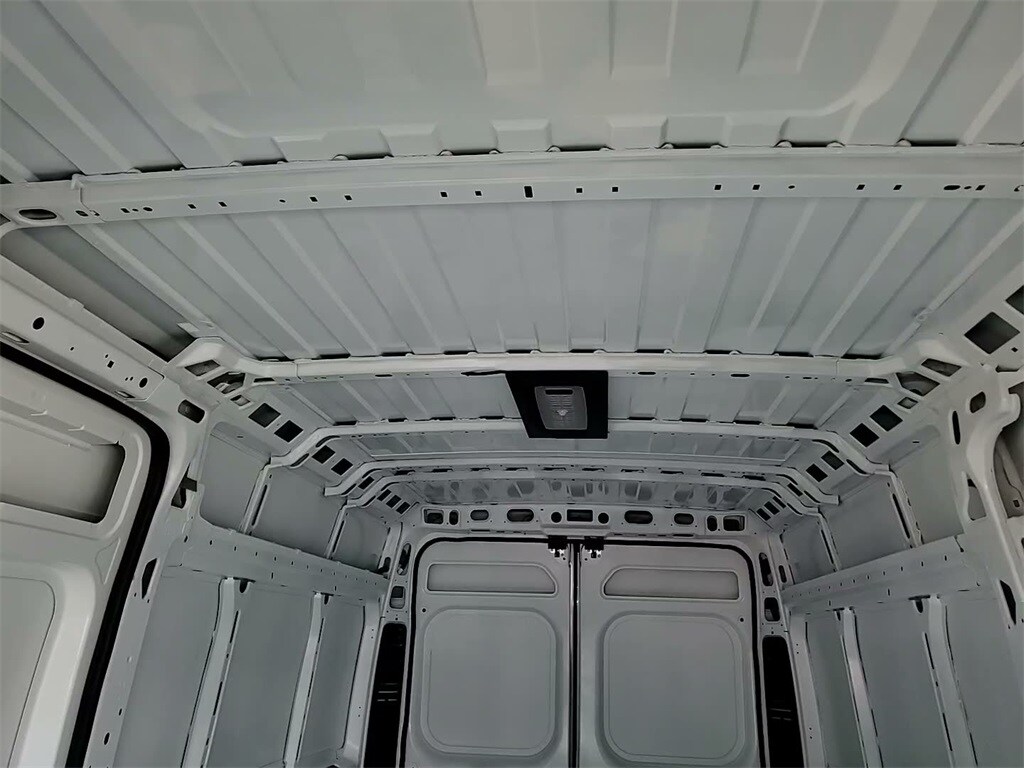 2025 RAM PROMASTER 2500 - Image 30