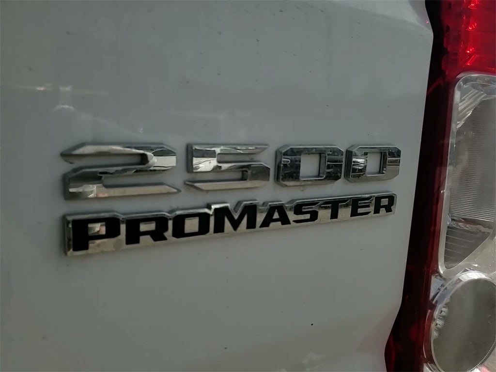 2025 RAM PROMASTER 2500 - Image 11