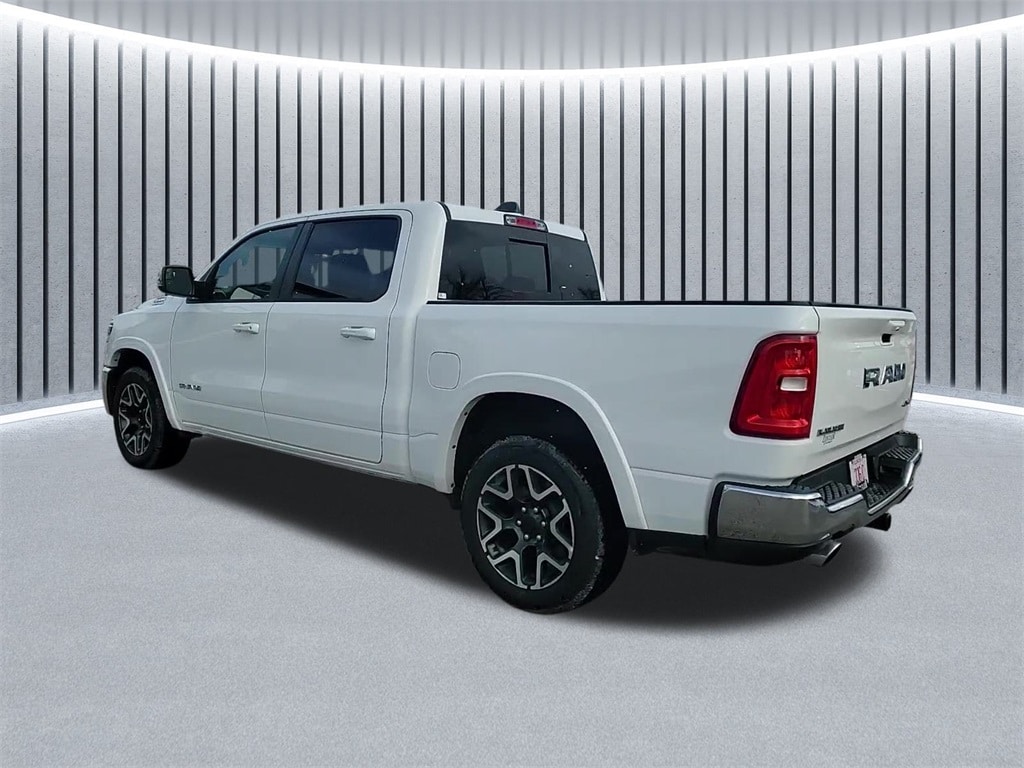 2025 RAM 1500 - Image 5