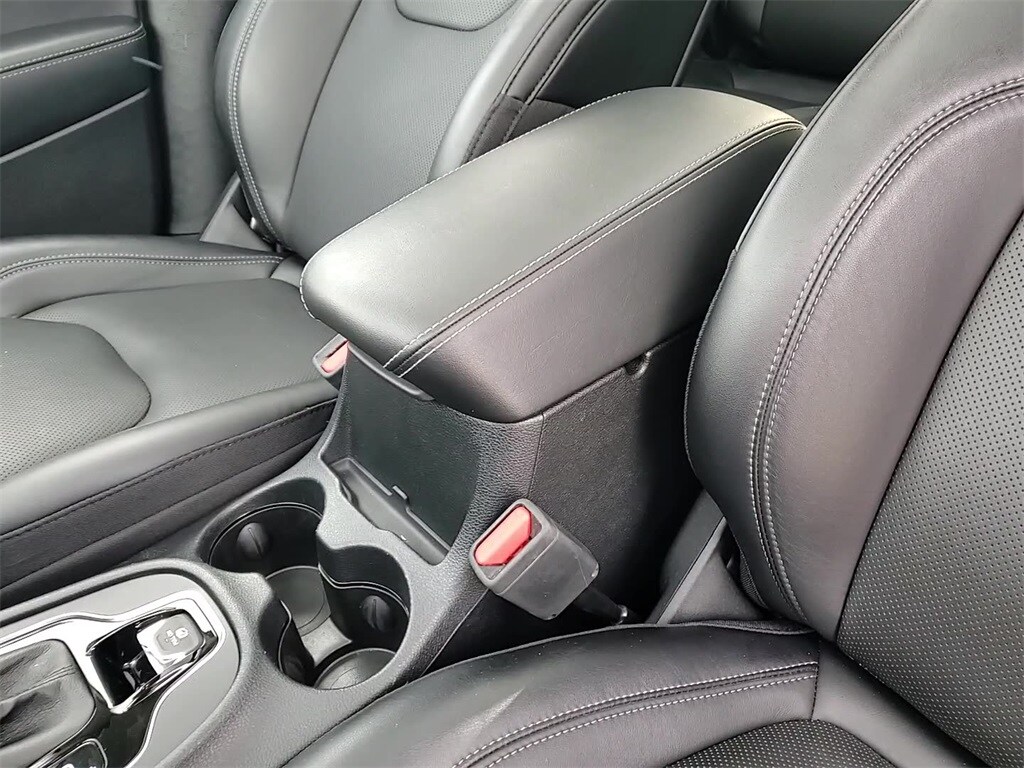 2022 JEEP CHEROKEE - Image 19