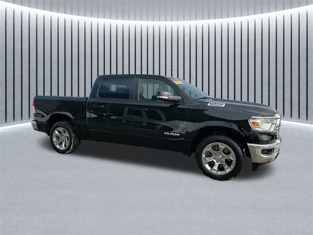 2022 RAM 1500 - Image 3