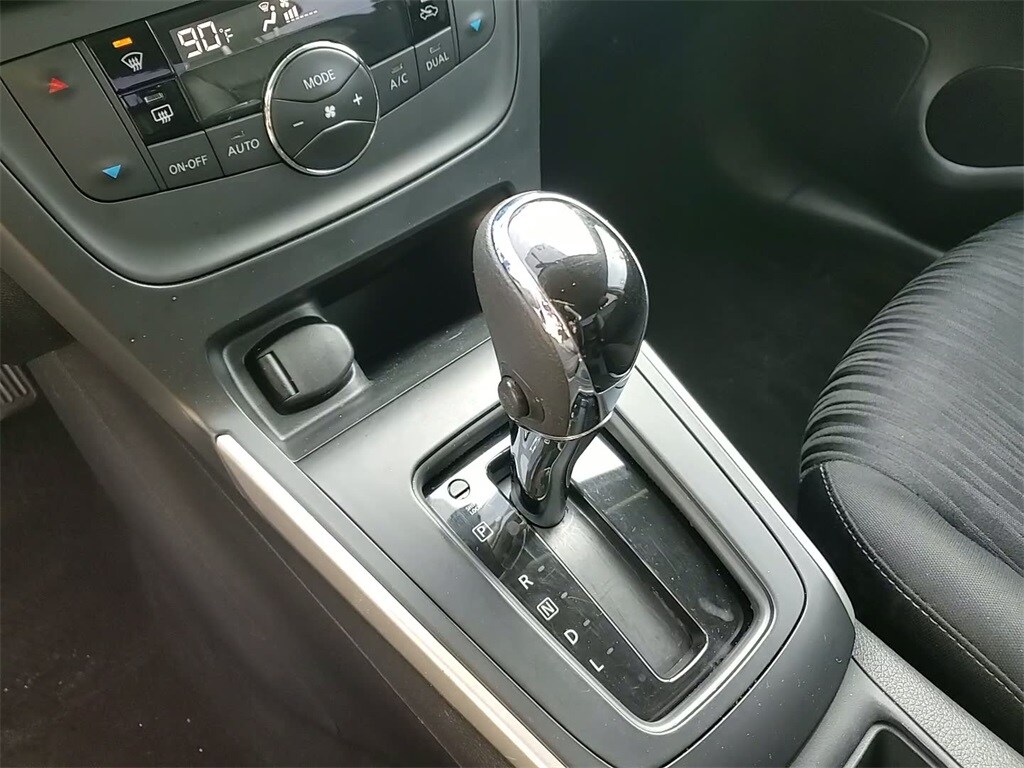 2019 NISSAN SENTRA - Image 17