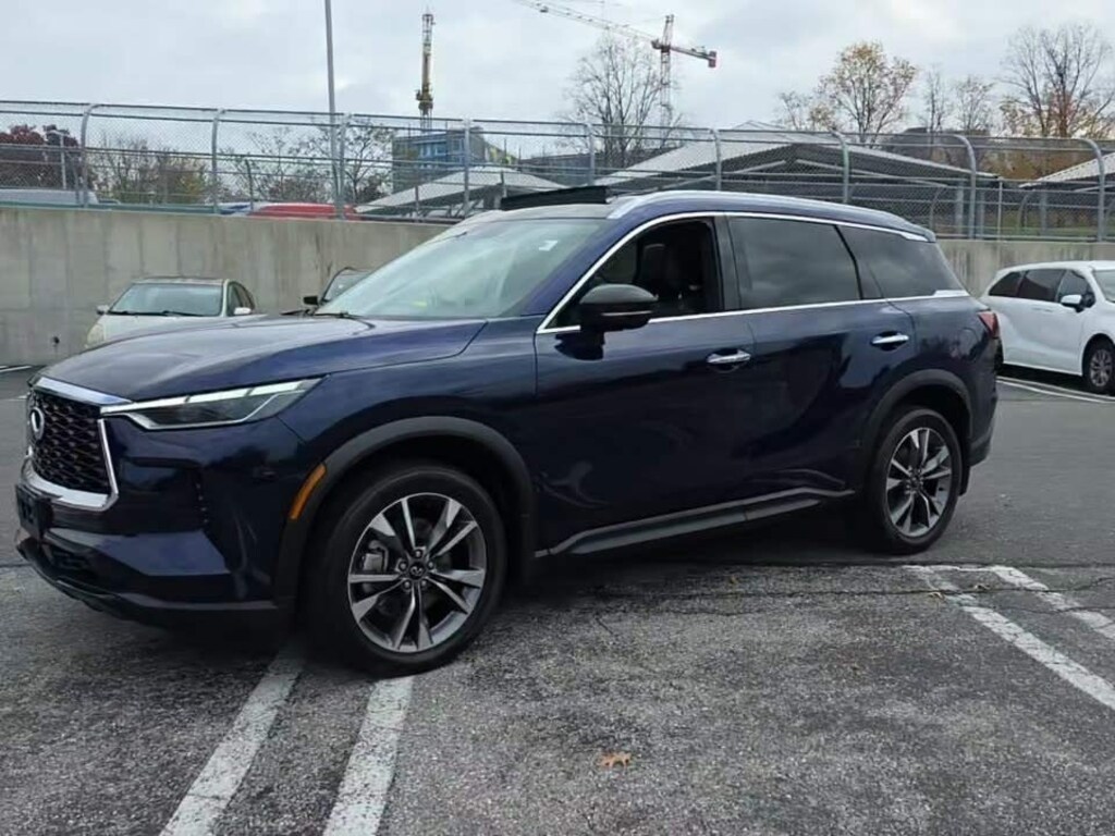 Used 2023 INFINITI QX60 LUXE SUV