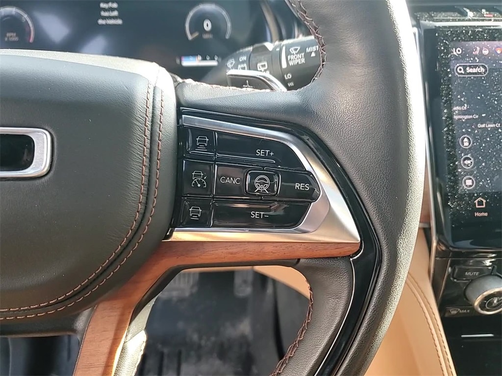 2023 JEEP GRAND CHEROKEE L - Image 14