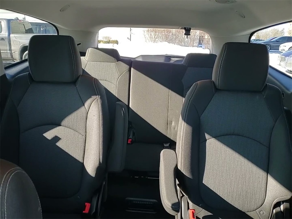 2017 CHEVROLET TRAVERSE - Image 33