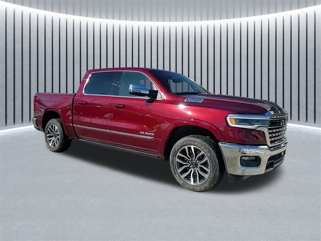 2025 RAM 1500 - Image 2