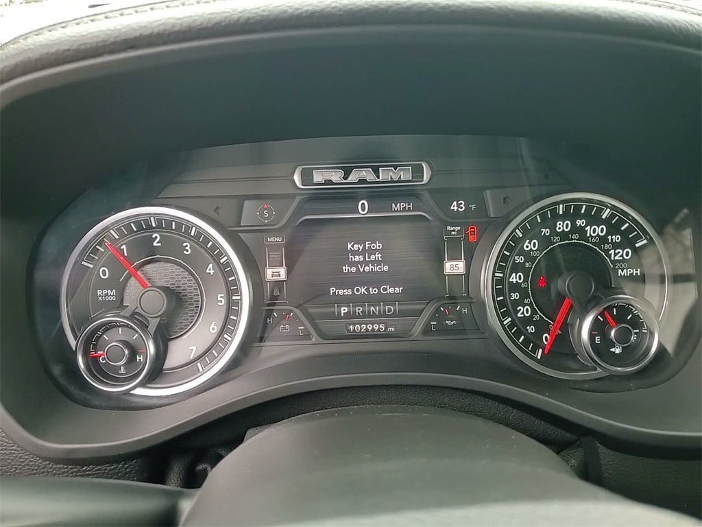 2021 RAM 1500 - Image 32