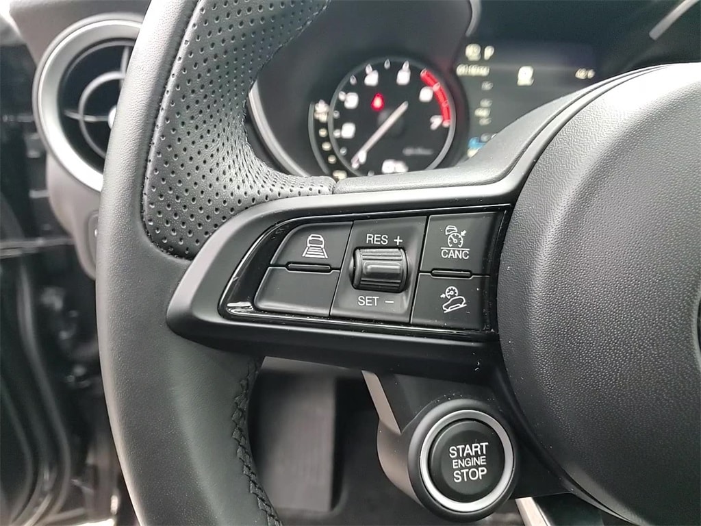 2023 ALFA ROMEO STELVIO - Image 15