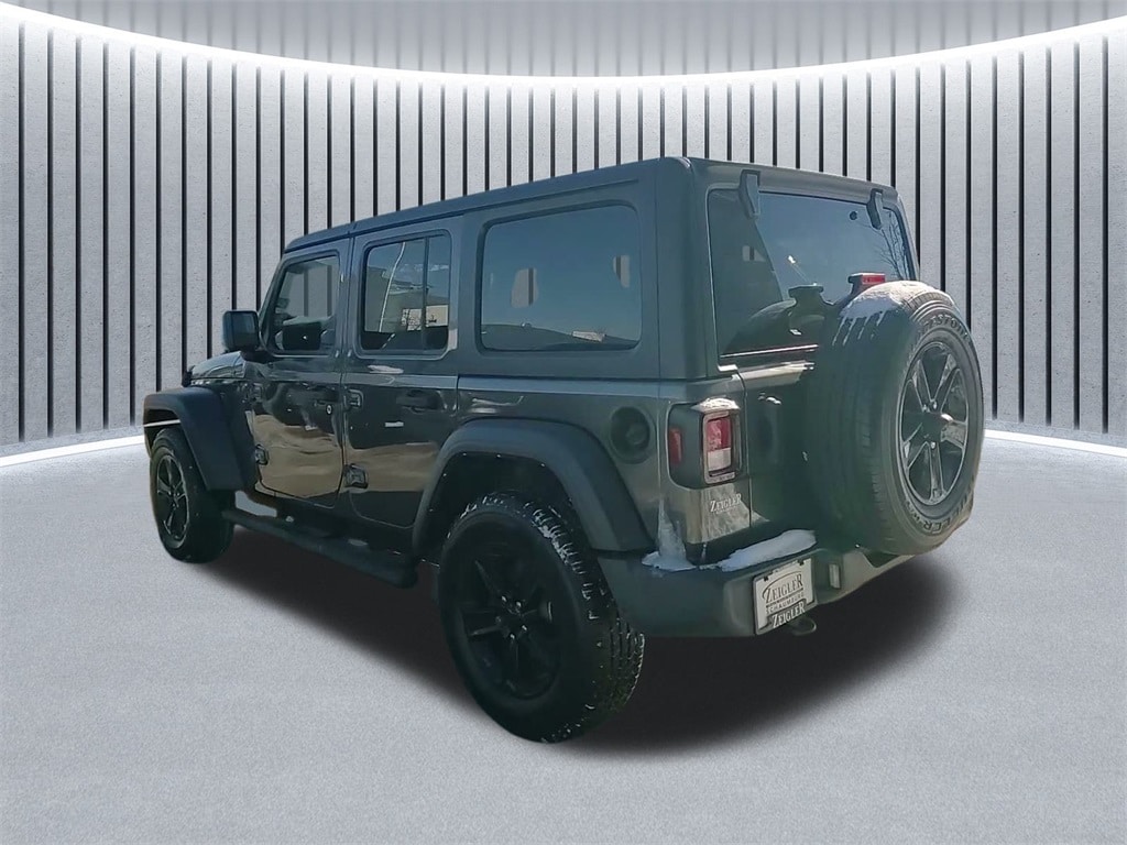 2022 JEEP WRANGLER - Image 13