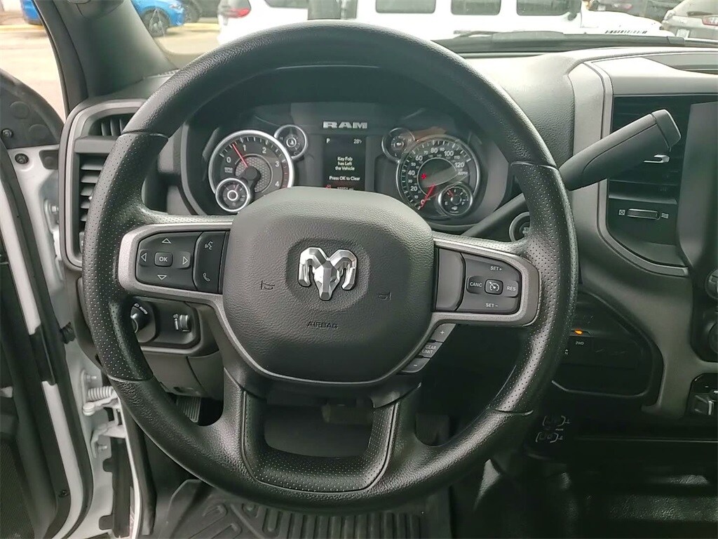 2024 RAM 3500 - Image 26