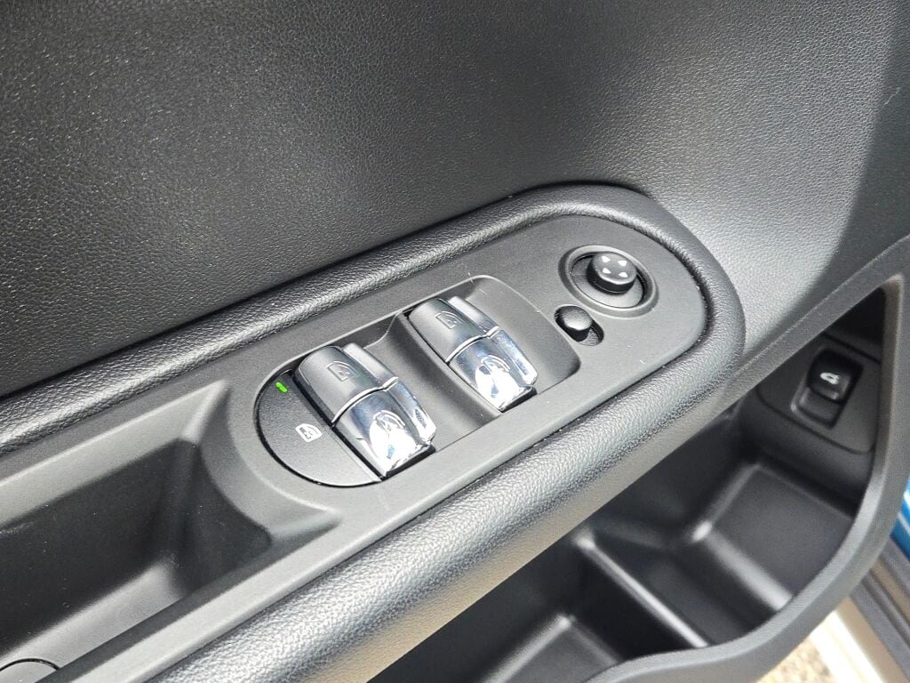 2022 MINI COUNTRYMAN - Image 21