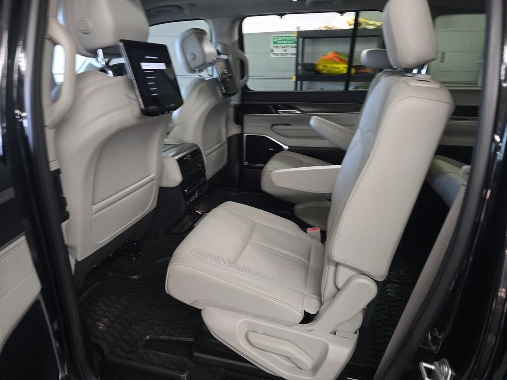 2024 JEEP WAGONEER L - Image 6