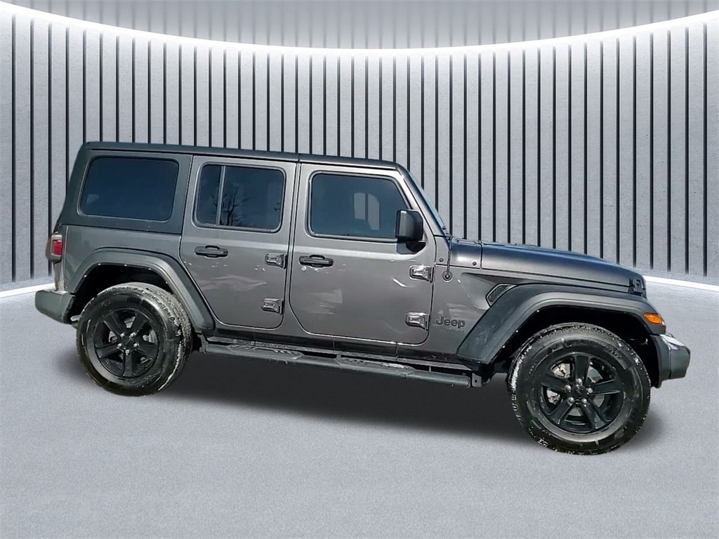 2022 JEEP WRANGLER - Image 5