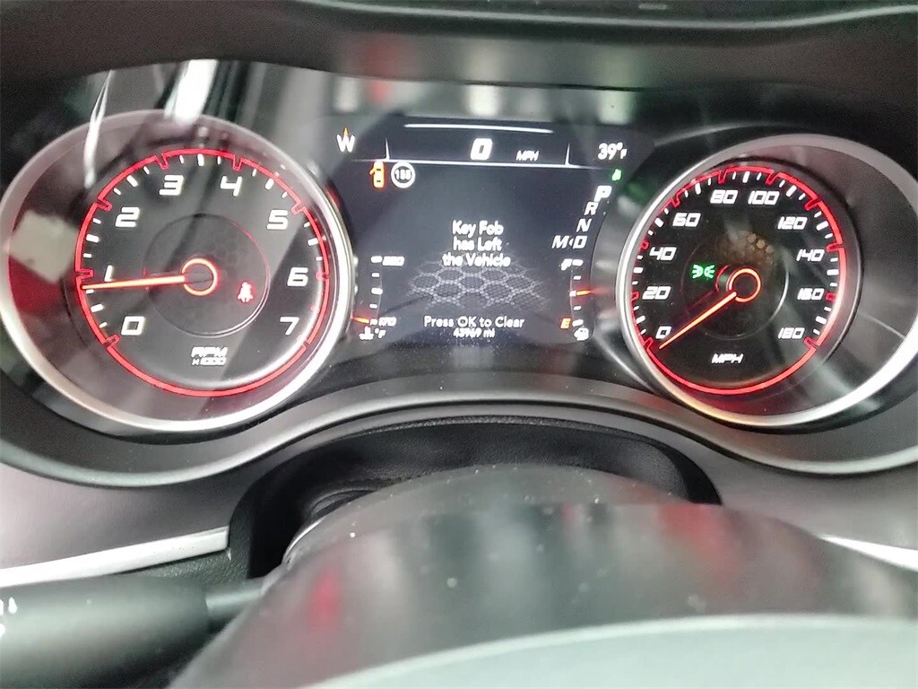 2022 DODGE CHARGER - Image 17