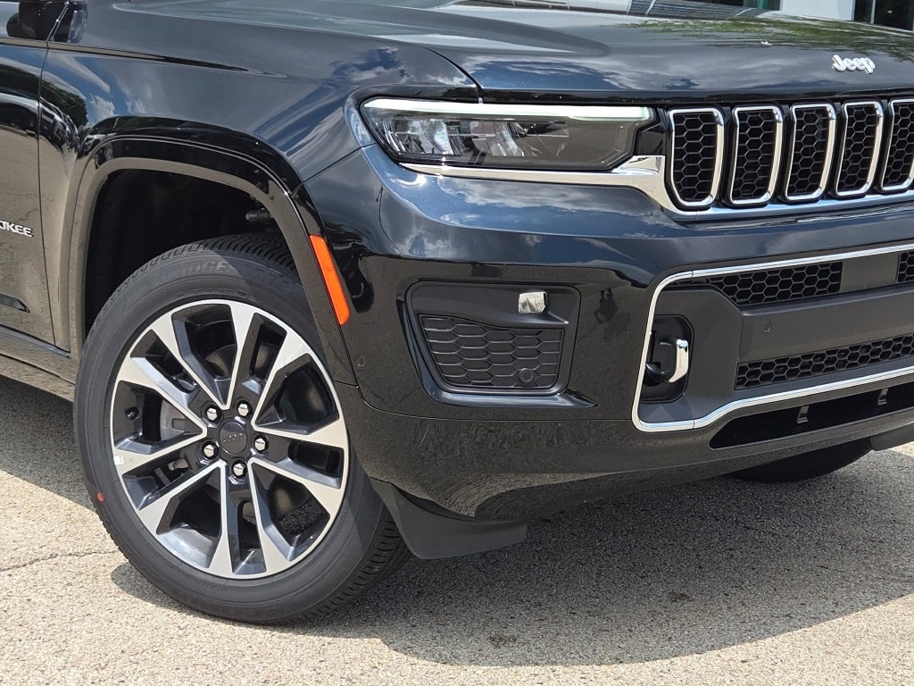 New 2025 Jeep Grand Cherokee L Overland SUV