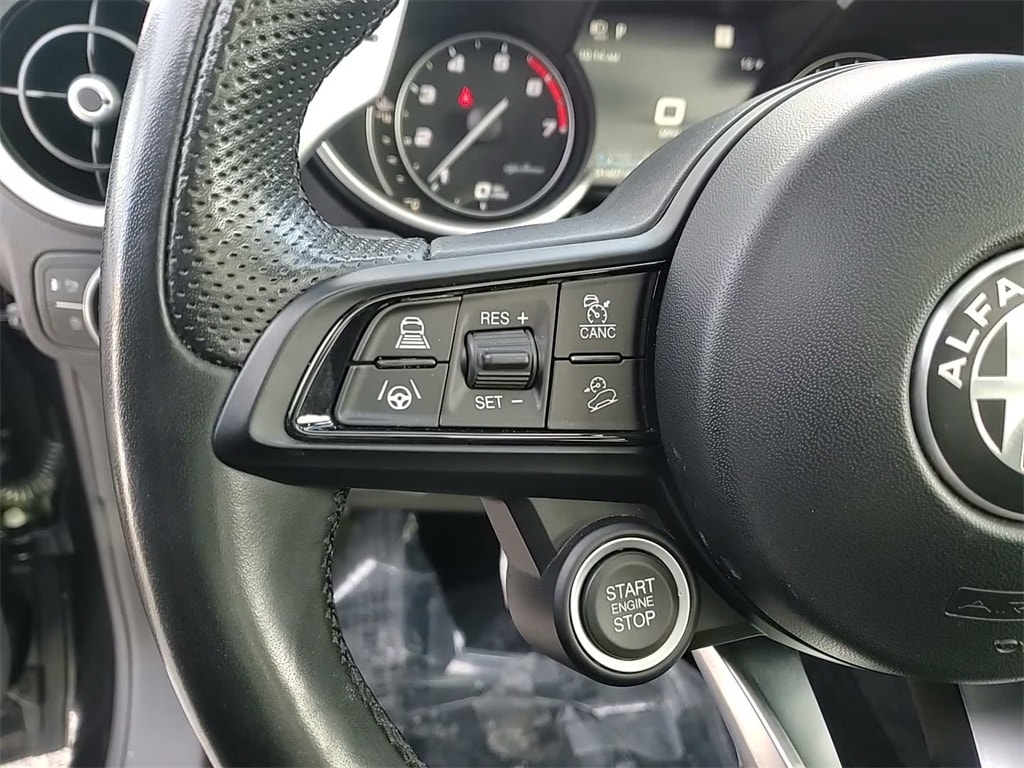 2022 ALFA ROMEO STELVIO - Image 29