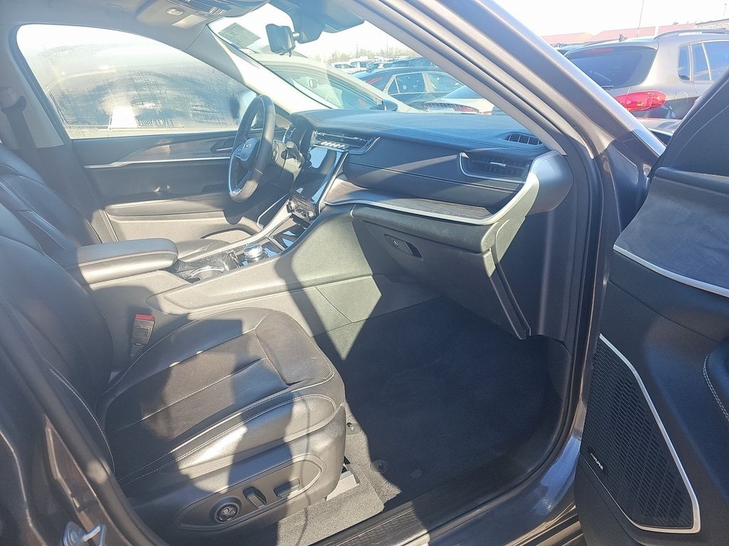 2023 JEEP GRAND CHEROKEE L - Image 6