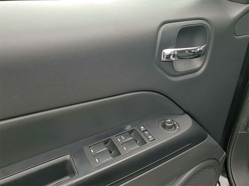 2016 JEEP PATRIOT - Image 21