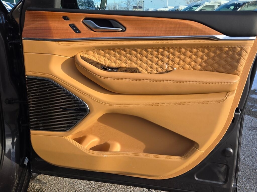 2024 JEEP GRAND CHEROKEE L - Image 9