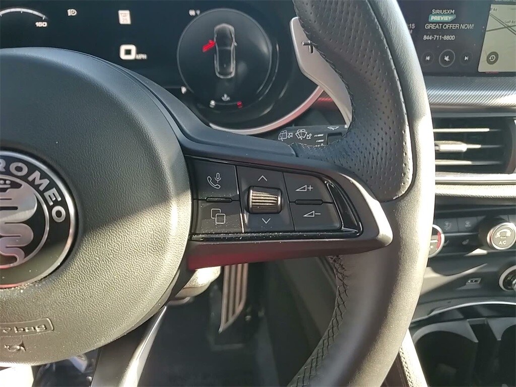 2024 ALFA ROMEO STELVIO - Image 29