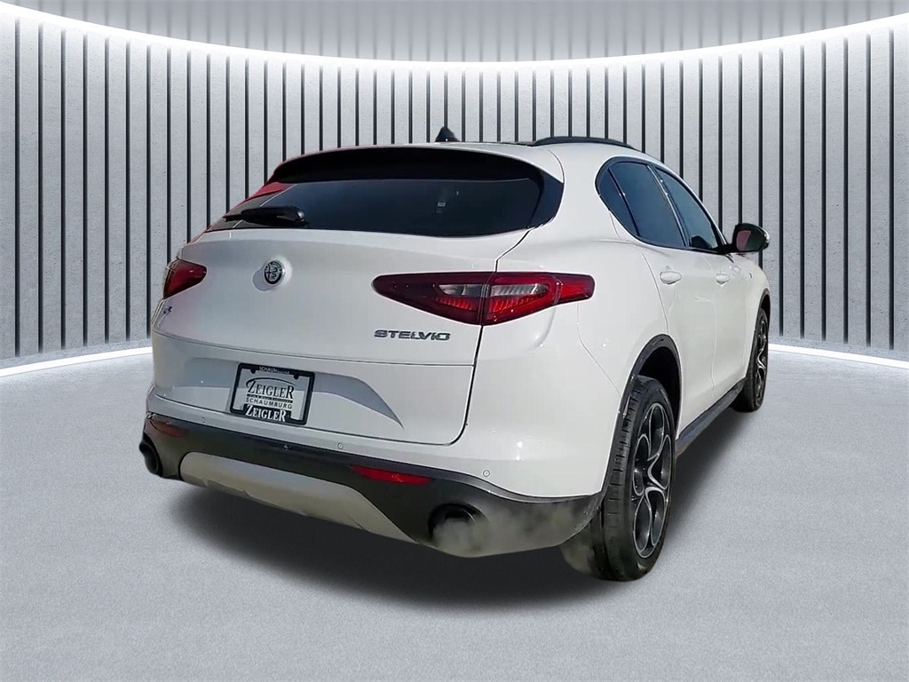 2022 ALFA ROMEO STELVIO - Image 3