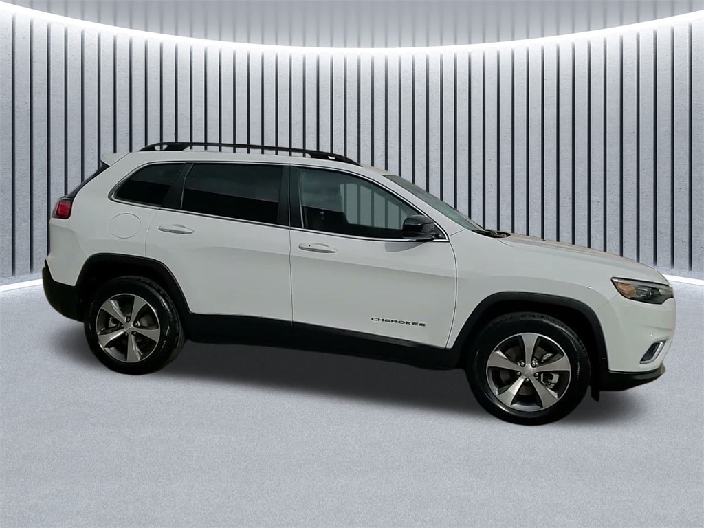 2022 JEEP CHEROKEE - Image 4