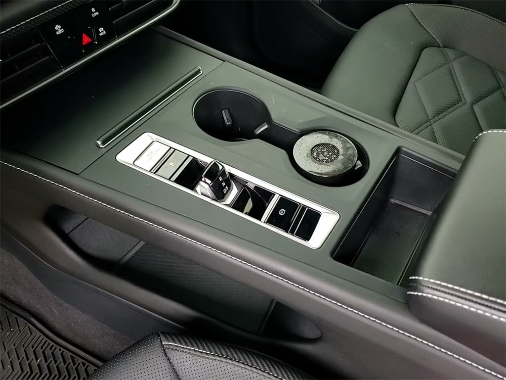 2024 VOLKSWAGEN ATLAS CROSS SPORT - Image 28