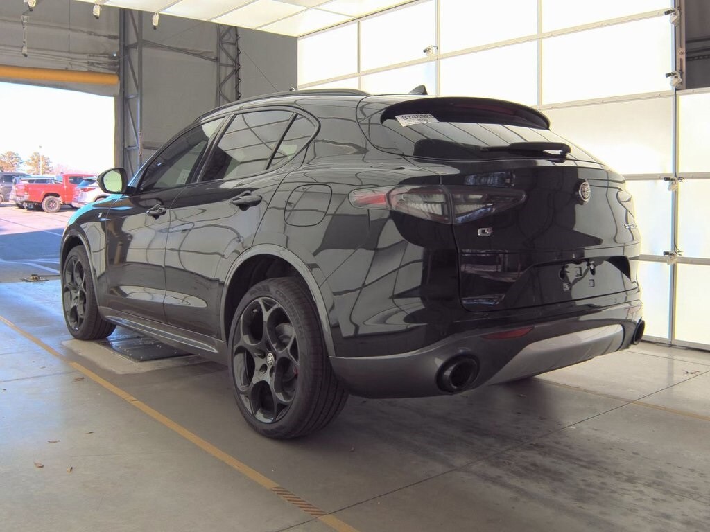 2024 ALFA ROMEO STELVIO - Image 2