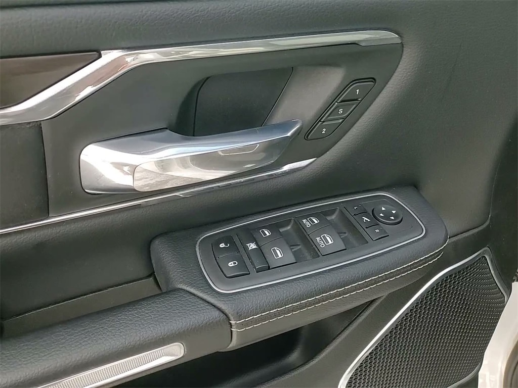 2022 RAM 1500 - Image 24